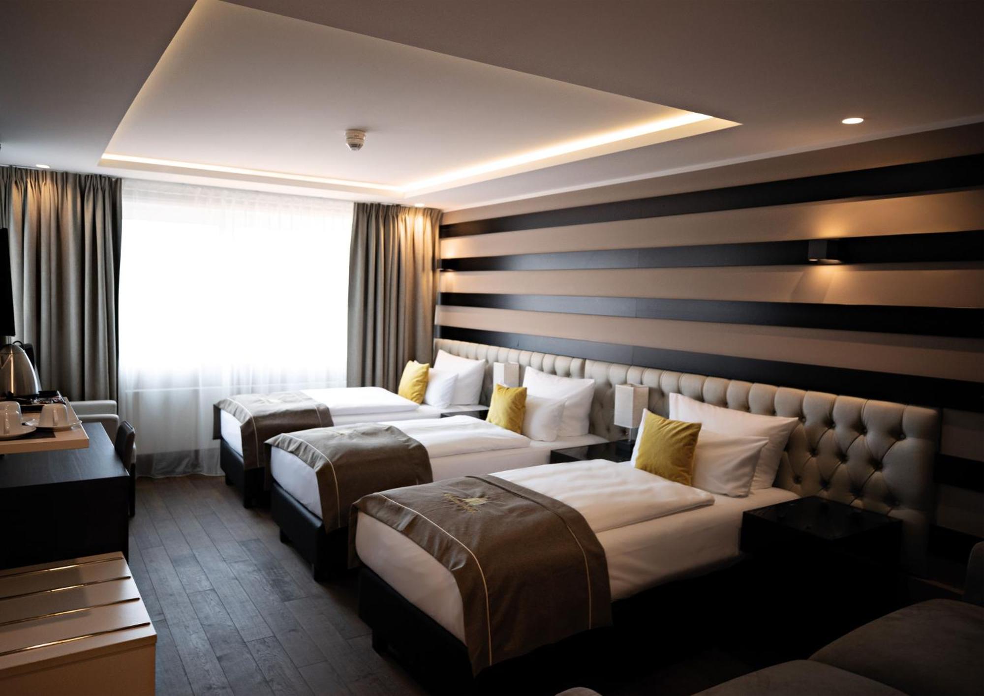 Skyline Hotel City Frankfurt Frankfurt am Main Exterior photo